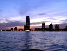 世俱杯奖金-铁血与锋芒，从北京队的坚韧到莫兰特的接管—跨越赛场的精神共鸣