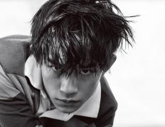 世俱杯直播-冰火淬锋刃，爵士苦战深圳，爱德华兹于无声处听惊雷