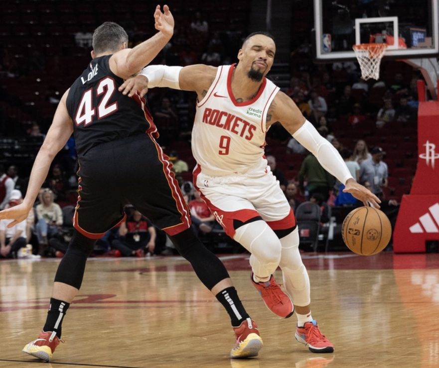 世俱杯时间-火箭击败热火，迎来胜利