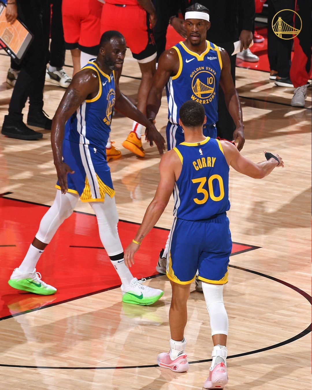 世俱杯决赛-勇士大胜热火,库里砍下30分