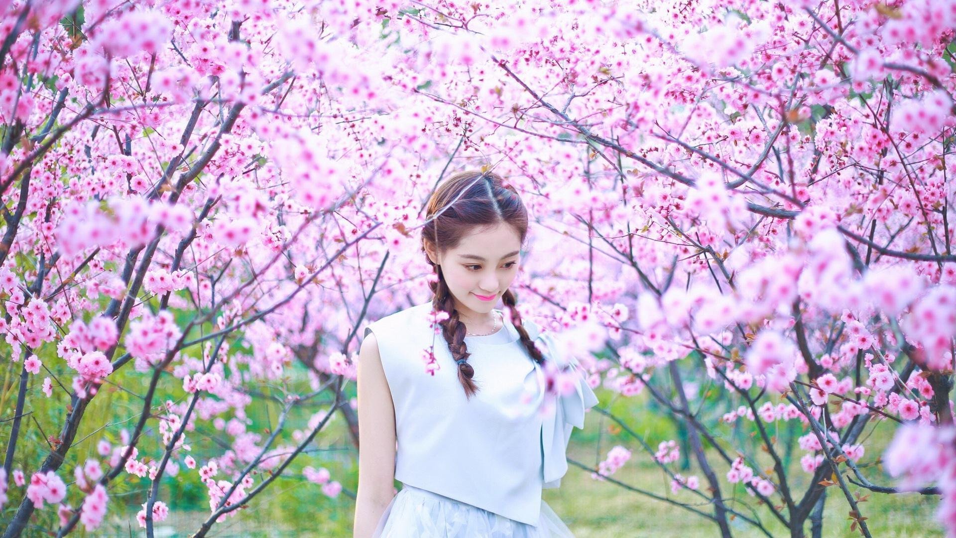 世俱杯分组-湖人碾压雷霆彰显统治力，贝恩教科书表现虽败犹荣